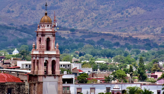 Plaza principal de Cocula